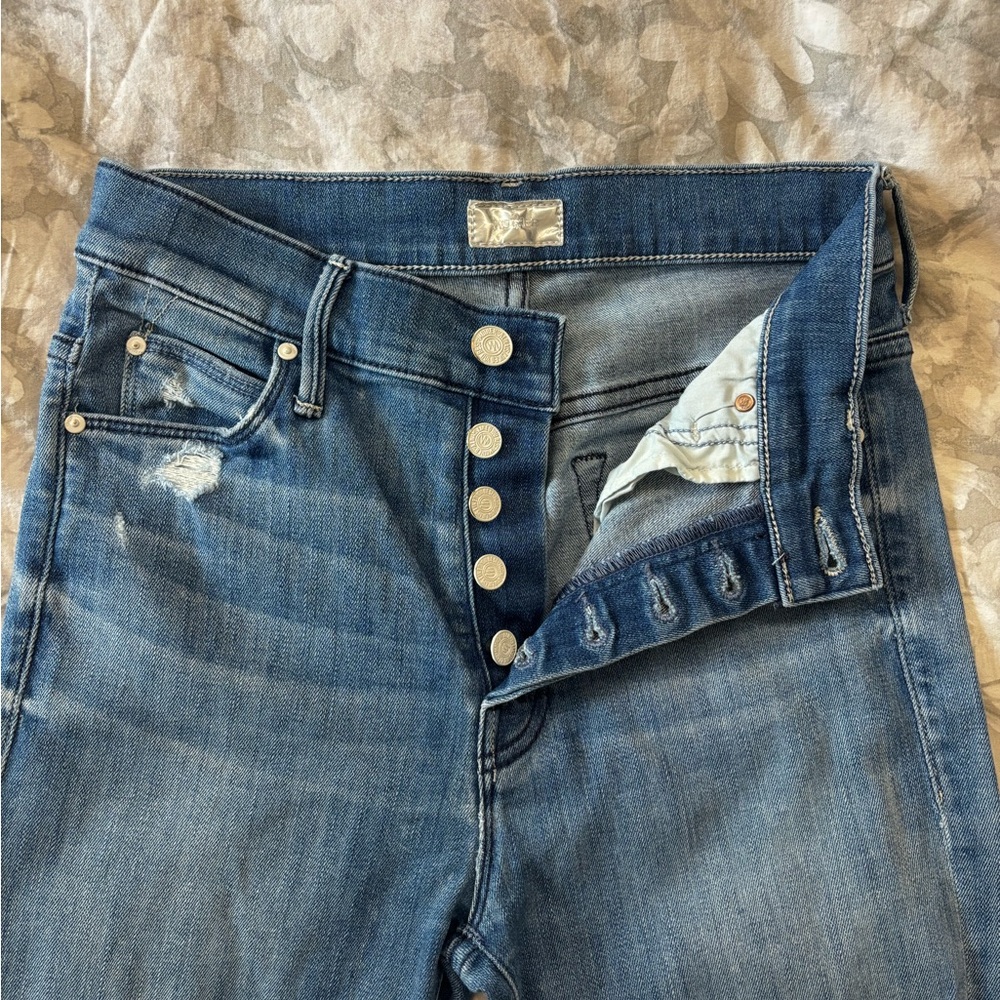 MOTHER Ankle Fray Wedgie Jeans Size 24